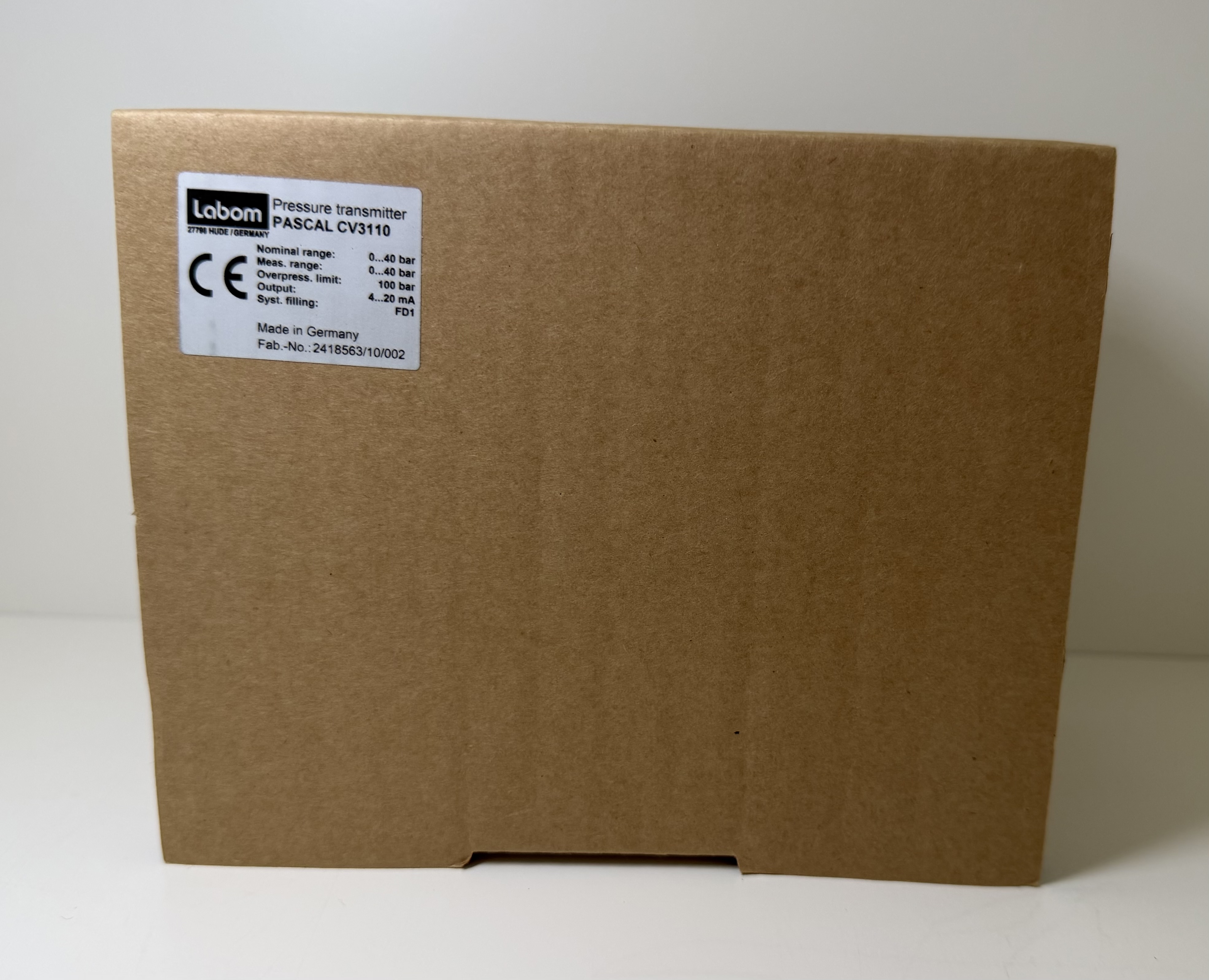 Labom CV3110 40bar Klamp stoktan. 